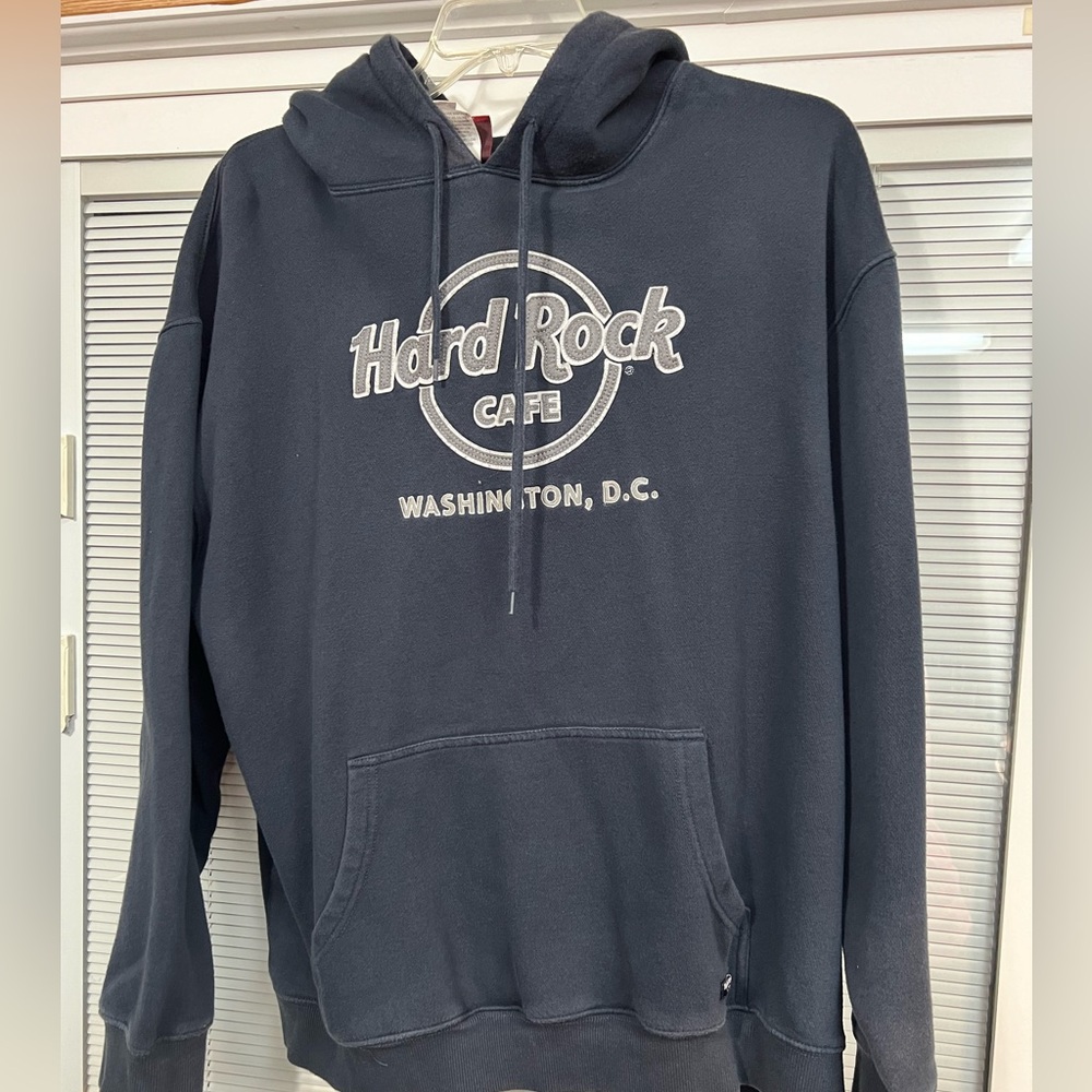 Hard Rock Cafe a favorite hoodie with hood and front pocket XXL